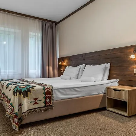 Zahar Berkut 3* Slavske