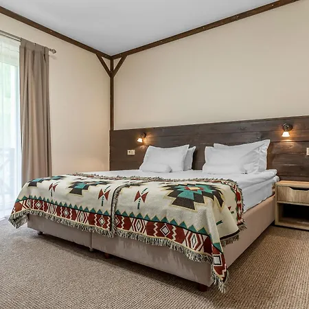 Zahar Berkut 3* Slavske