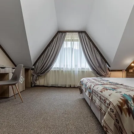 Hotel Zahar Berkut 3*