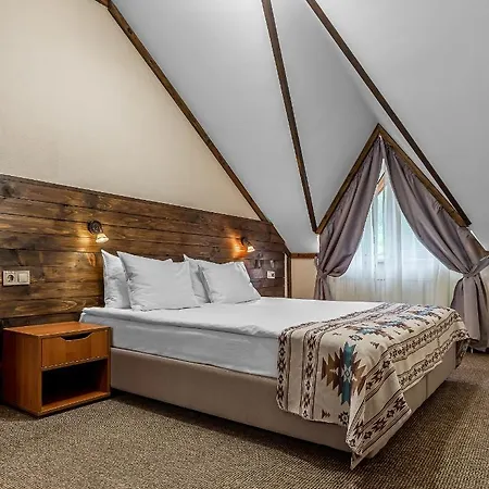 Hotel Zahar Berkut 3*